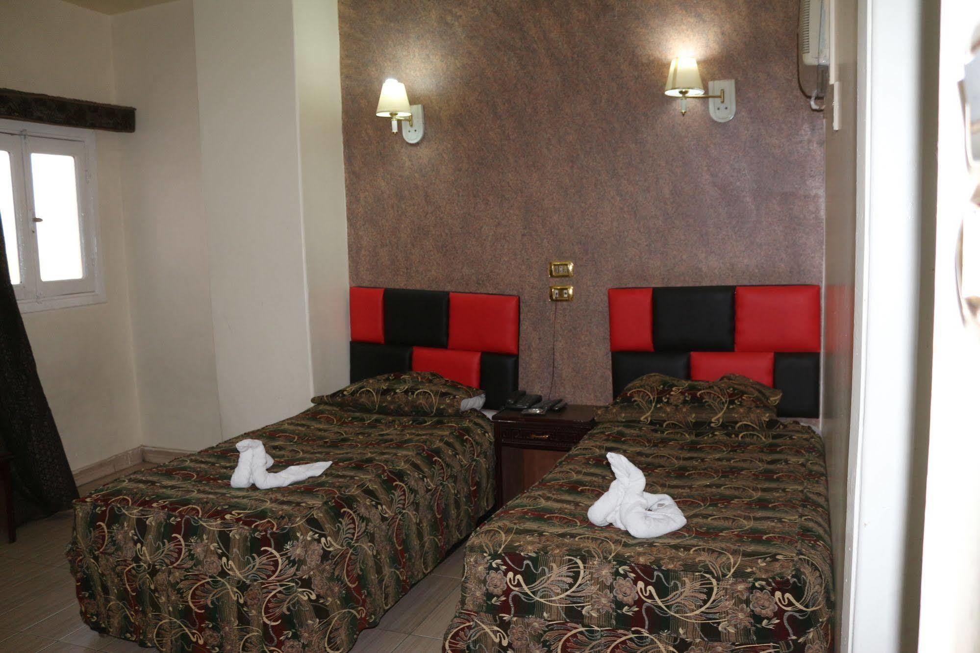 Nuba Nile Hotel Asuán Exterior foto